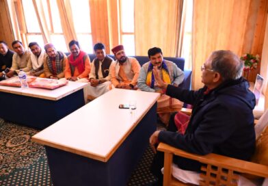 दो दिवसीय उत्तराखण्ड दौरे पर मुख्य निर्वाचन आयुक्त, सीमांत पोलिंग बूथ का किया स्थलीय निरीक्षण