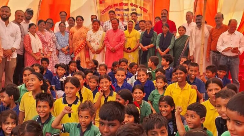 शिक्षा के आधुनिकीकरण को विद्यालयों में मजबूत किये जायेंगे आधारभूत ढांचे: शिक्षा मंत्री