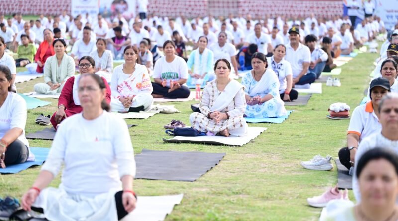 मुख्यमंत्री ने अंतरराष्ट्रीय योग दिवस के उपलक्ष्य में आयोजित रन फॉर योगा कार्यक्रम में किया प्रतिभाग