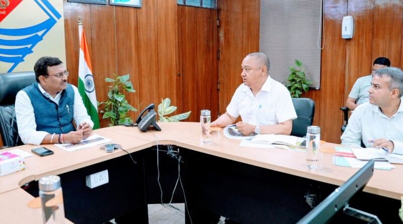 मुख्य सचिव ने की केदारनाथ पुनर्निर्माण और पुनर्विकास कार्य एवं बद्रीनाथ मास्टर प्लान कार्यों की प्रगति की समीक्षा