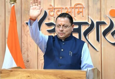 मुख्यमंत्री धामी ने 180 नेचर गाइडों को रोजगार पंजीकरण प्रमाण-पत्र मिलने पर दी बधाई