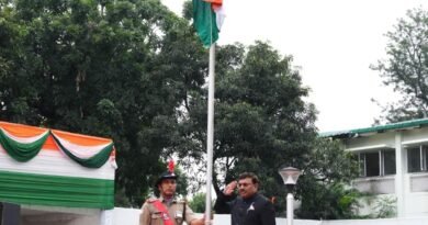 स्वतंत्रता दिवस पर मुख्य सचिव ने सुशासन, विकसित उत्तराखण्ड और हिमालय संरक्षण का लिया संकल्प