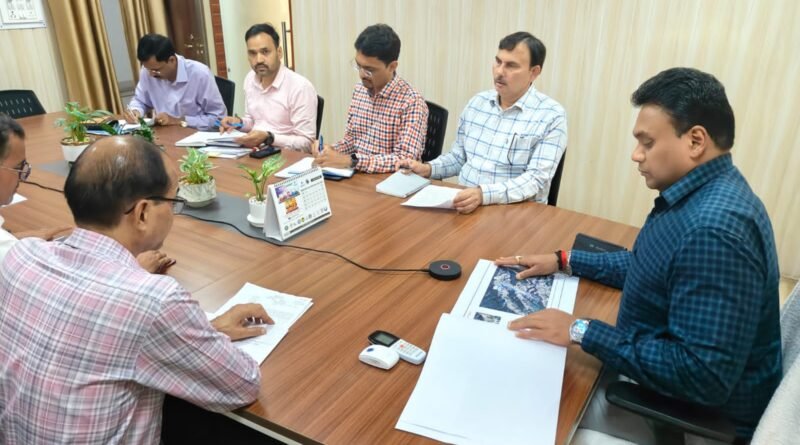 केदारनाथ यात्रा व्यवस्थाओं पर सरकार की पैनी नजर, प्रभारी सचिव डॉ. आर. राजेश ने की वर्चुअल समीक्षा