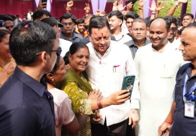 ड्रग फ्री उत्तराखंड’ से ‘विकसित भारत 2047’ तक के विषय पर बनबसा में मुख्यमंत्री का युवाओं से संवाद