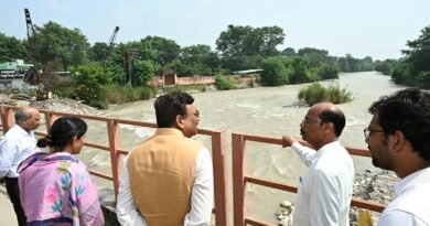 कुंभ मेला-2027 की तैयारियों को लेकर मुख्य सचिव ने निर्माण स्थलों का किया स्थलीय निरीक्षण