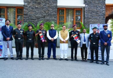 मुख्यमंत्री ने नेहरू पर्वतारोहण संस्थान के सफल पर्वतारोहण अभियानों का किया फ्लैग-इन,माउंट एकांकागुआ के साथ नुन-कुन पर्वत श्रृंखला की तीन चोटियों पर सफल आरोहण करने वाले दलों को दी बधाई