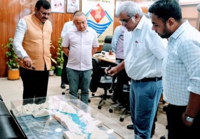 टिहरी झील को ग्लोबल डेस्टिनेशन के रूप में विकसित करने को लेकर मुख्य सचिव ने ली बैठक,टिहरी लेक एरिया का मास्टर प्लान और जोनल प्लान तैयार करने के निर्देश
