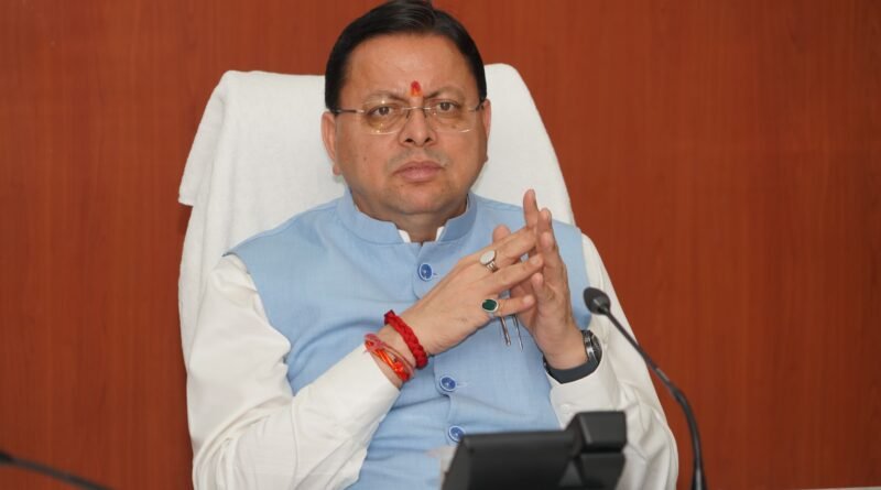 दिल्ली से लौटते ही सीधे राज्य आपातकालीन परिचालन केंद्र पहुंचे सीएम धामी, फंसे ट्रैकर्स-माउंटेनियर्स की सुरक्षित वापसी के लिए संभाली कमान